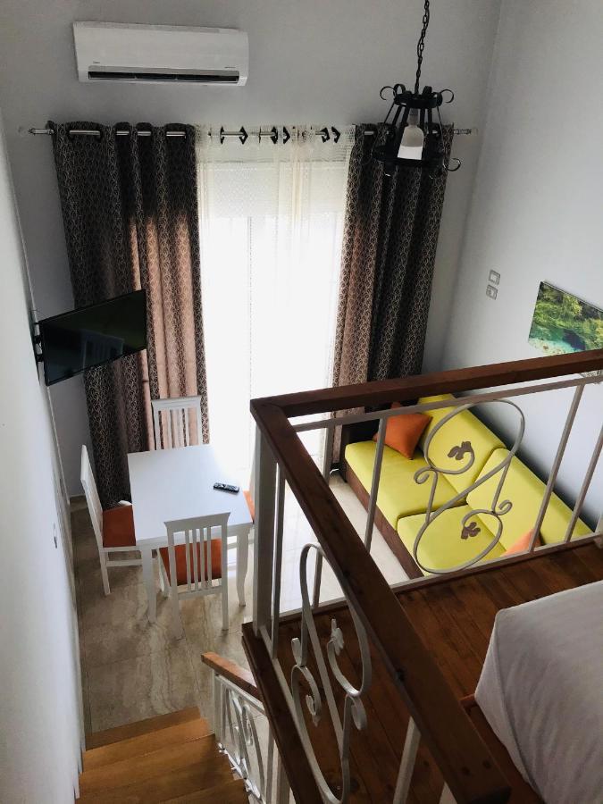 Crown Deluxe Apartments Саранде Екстериор снимка
