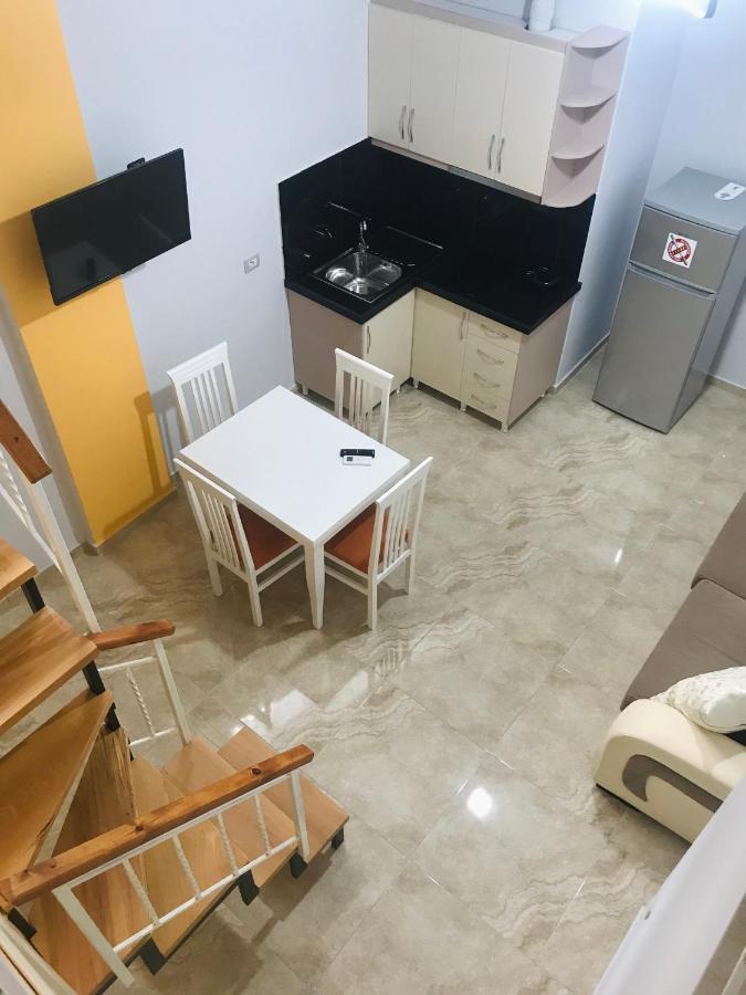 Crown Deluxe Apartments Саранде Екстериор снимка