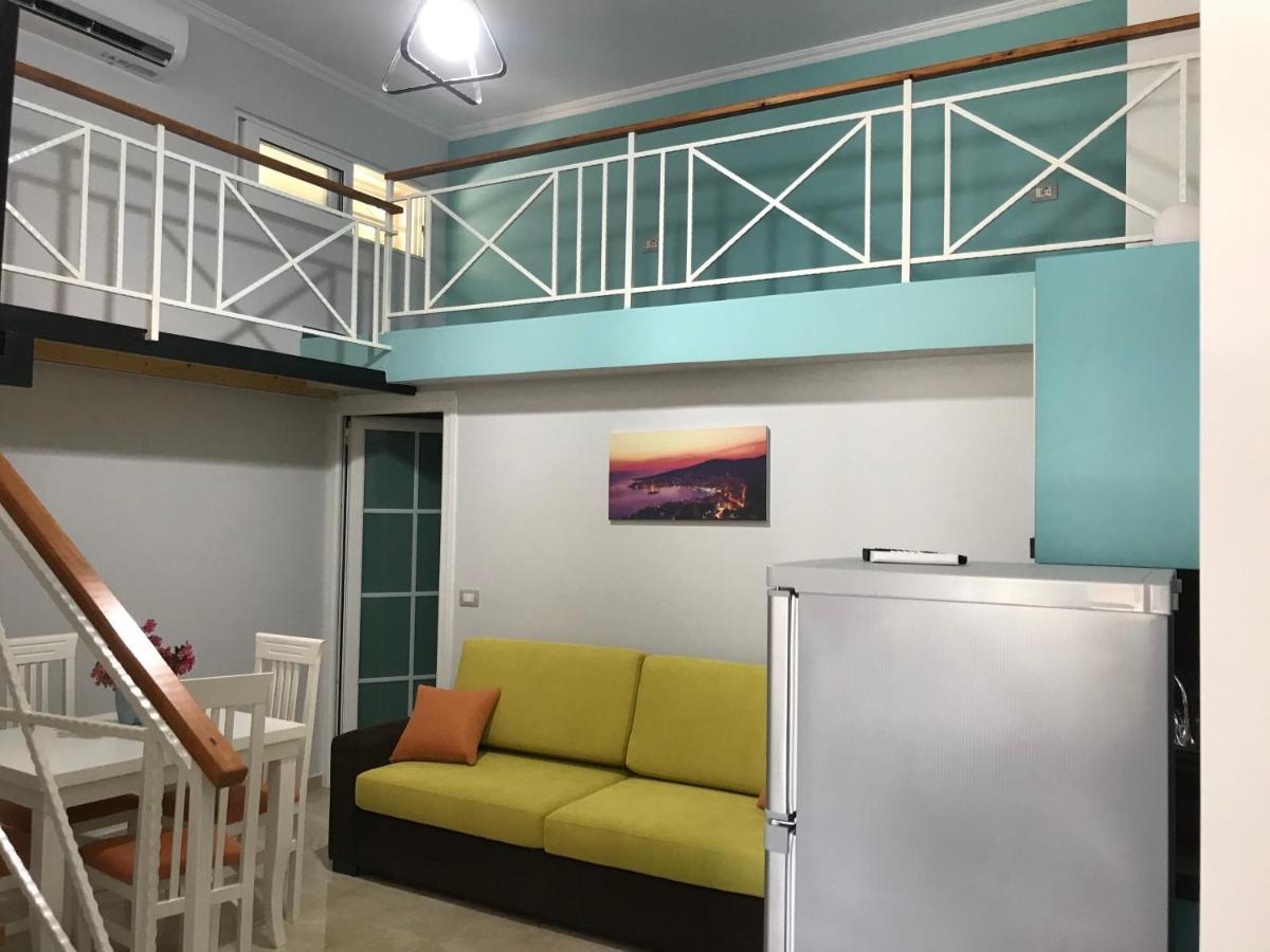 Crown Deluxe Apartments Саранде Екстериор снимка