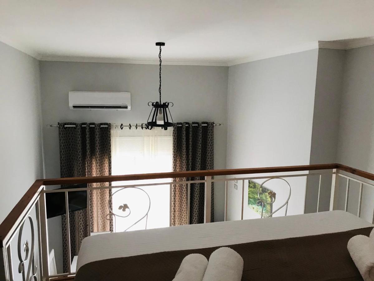 Crown Deluxe Apartments Саранде Екстериор снимка
